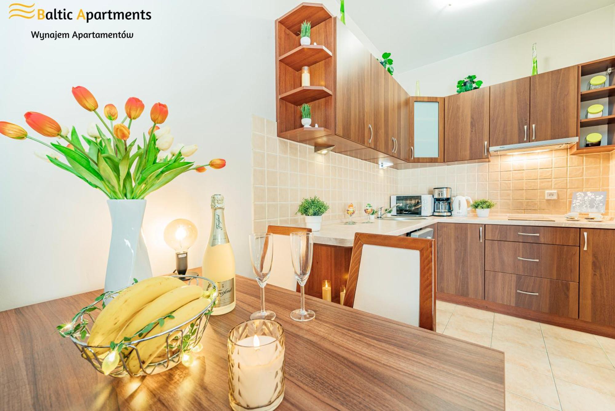 Baltic Apartments - Apartament Korona Wazow 42 Свиноуйсьце Экстерьер фото